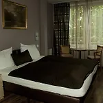 ゲストハウス ペンション レヴィ ベルリン