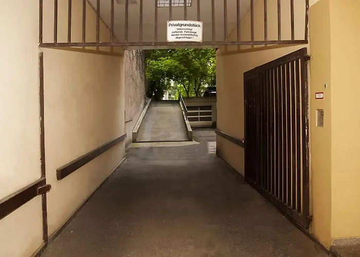 Levi Guest house Berlin